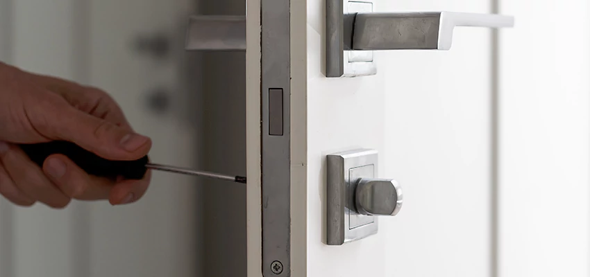 Key Programming Locksmith Open Now in Rubidoux, California
